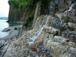 Ручей и мини водопад