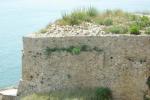 Древняя крепостная стена