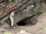 А вот и пещера