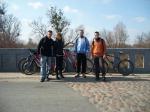 Наша команда на мостике в поселке в поселке Владимирово