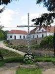 Мемориальный крест в память о замученных в застенках тюрьмы НКВД