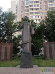  Памятник возле Дубровки