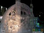 Новогодний ледовый городок в Новом Уренгое перед д/к &quot;Газодобытчик&quot;