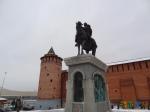  Памятник Дмитрию Донскому иКруглая башня