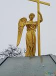  г.Белгород.Ангел на стеклянном куполе над усыпальницей святителя Иоасафа.