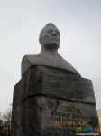 Памятник Горбатову